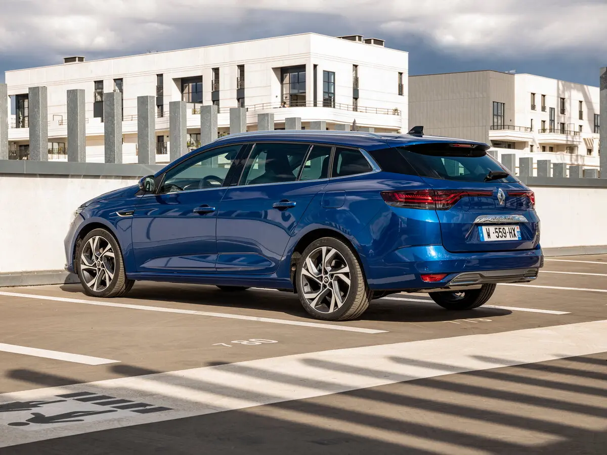Renault Megane IV Рестайлинг Универсал 5 дв. — 照片 5