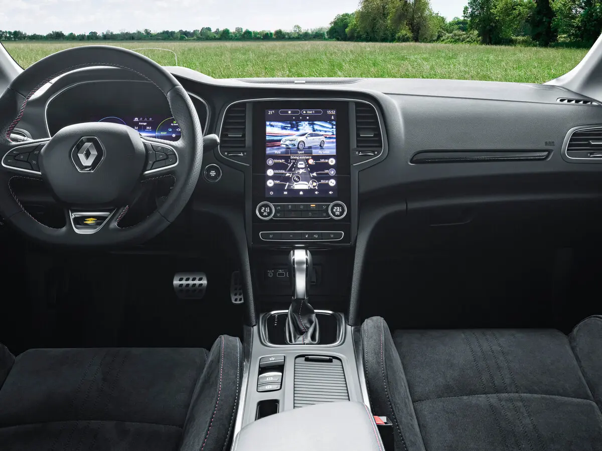 Renault Megane IV Рестайлинг Универсал 5 дв. — 照片 6