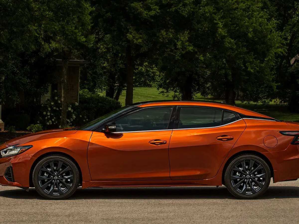 Nissan Maxima VIII (A36) Рестайлинг Седан — сүрөт 2