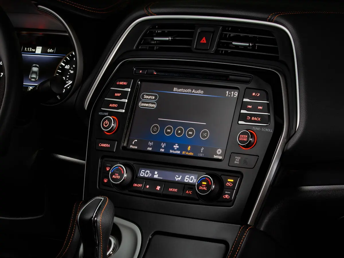 Nissan Maxima VIII (A36) Рестайлинг Седан — сүрөт 18