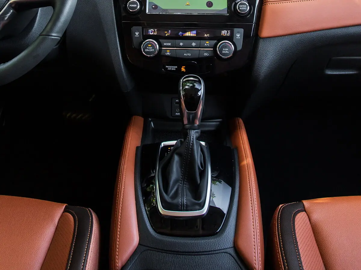 Nissan Rogue II Рестайлинг Внедорожник 5 дв. — сүрөт 13