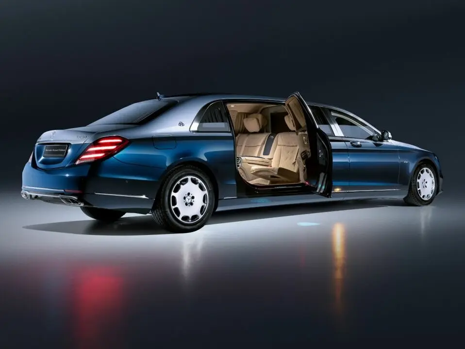 Mercedes-Benz Maybach S-Класс I (X222) Рестайлинг Лимузин Pullman — photo 4