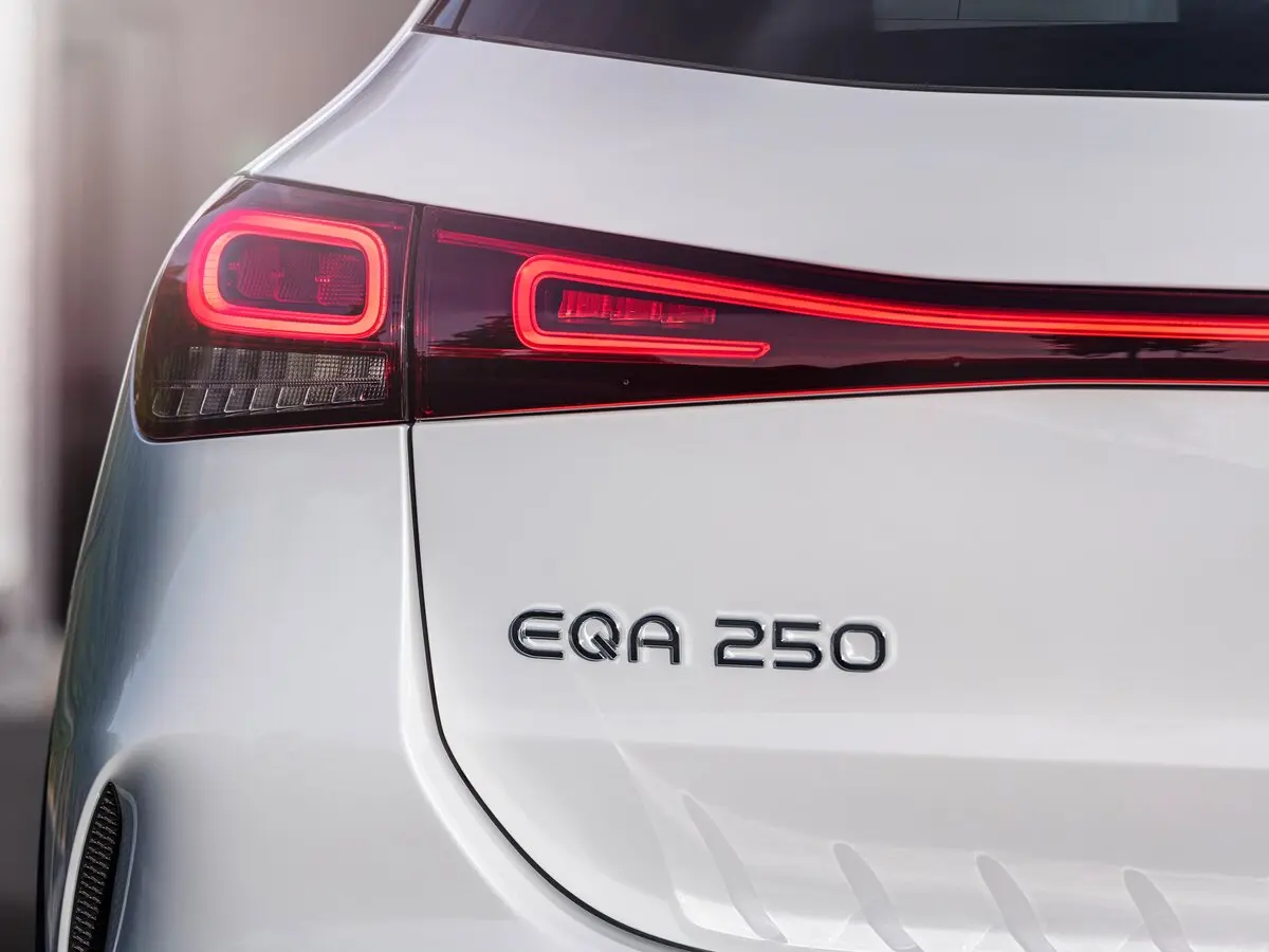 Mercedes-Benz EQA I Внедорожник 5 дв. — сүрөт 13