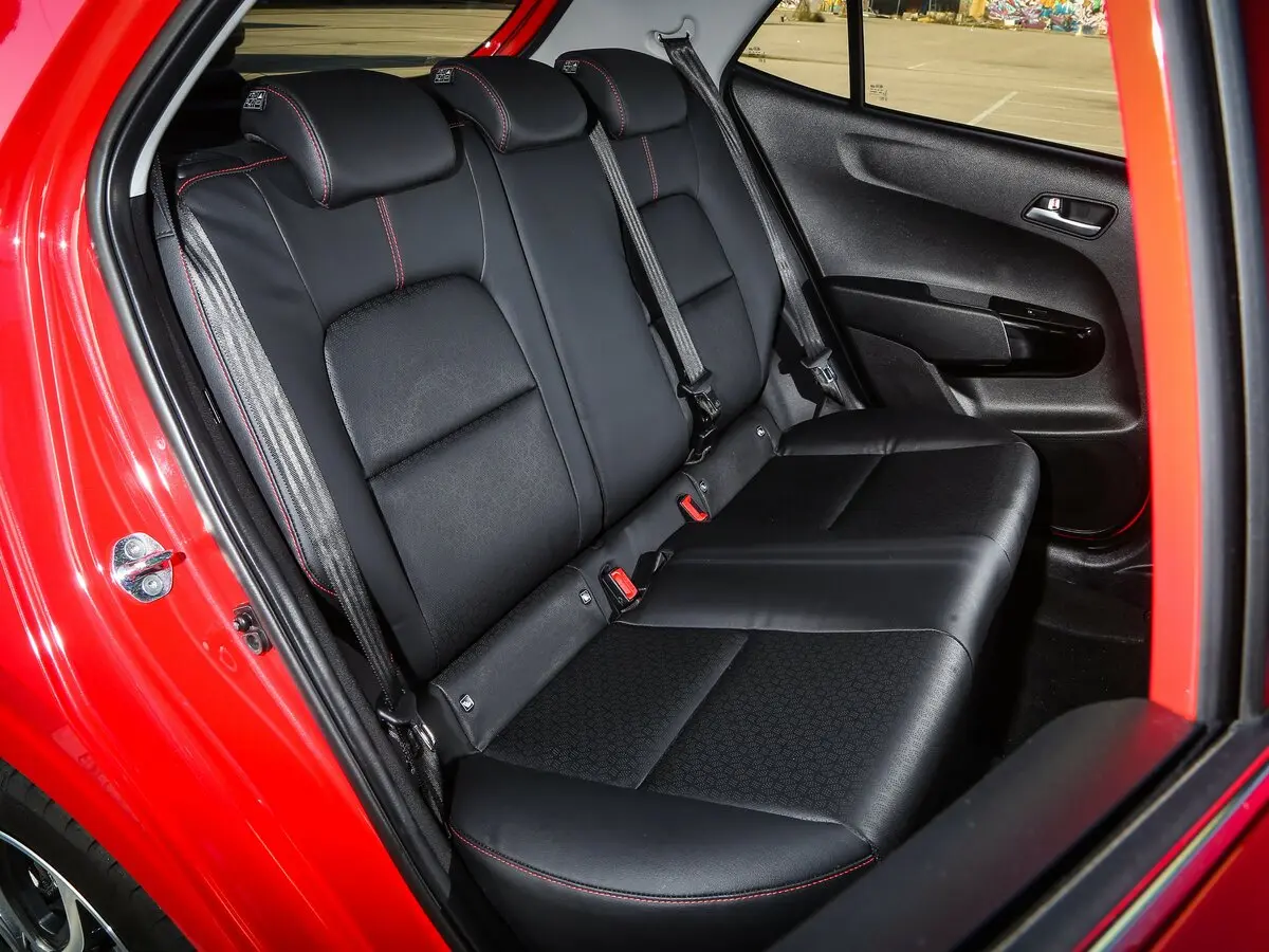 Kia Picanto III Рестайлинг Хэтчбек 5 дв. — сүрөт 10