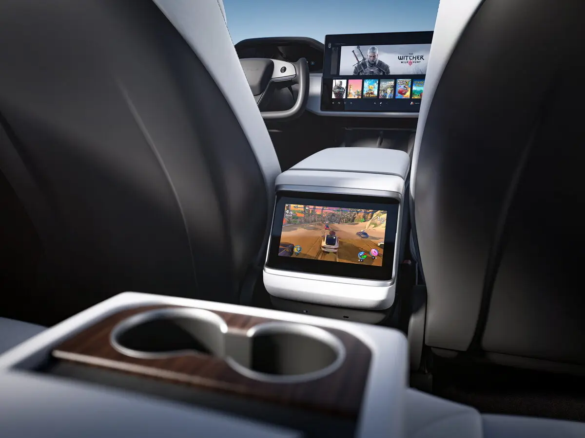 Tesla Model S I Рестайлинг 2 Лифтбек — фото 7