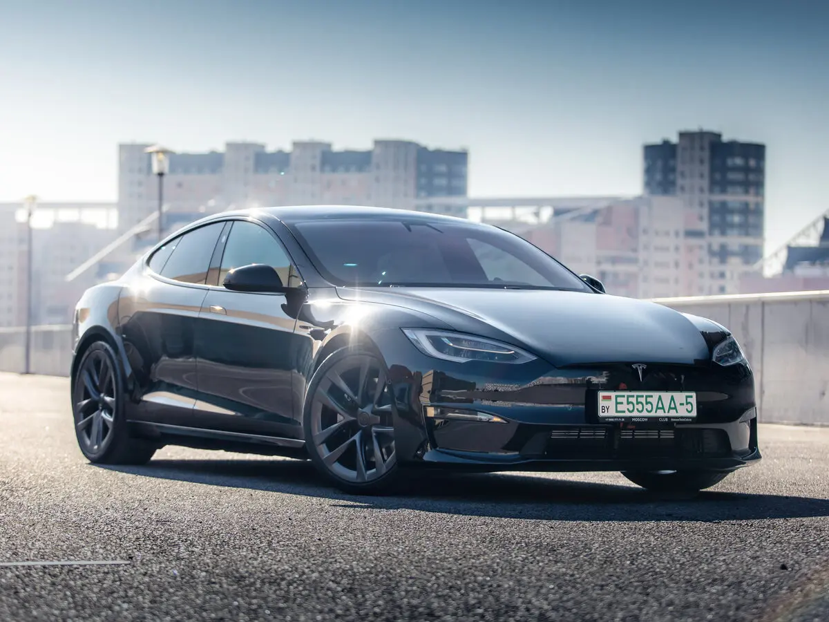 Tesla Model S I Рестайлинг 2 Лифтбек — фото 10