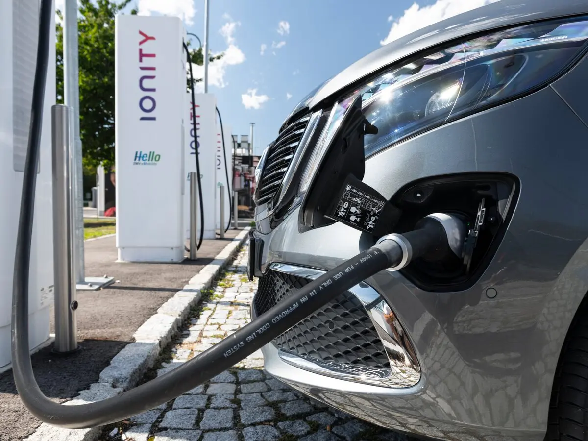 Mercedes-Benz EQV I Минивэн Extra Long — сүрөт 11