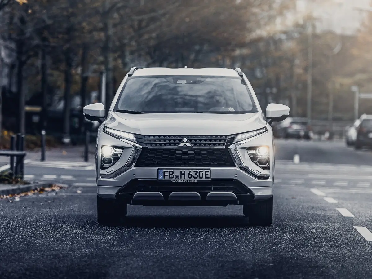 Mitsubishi Eclipse Cross I Рестайлинг Внедорожник 5 дв. — photo 3