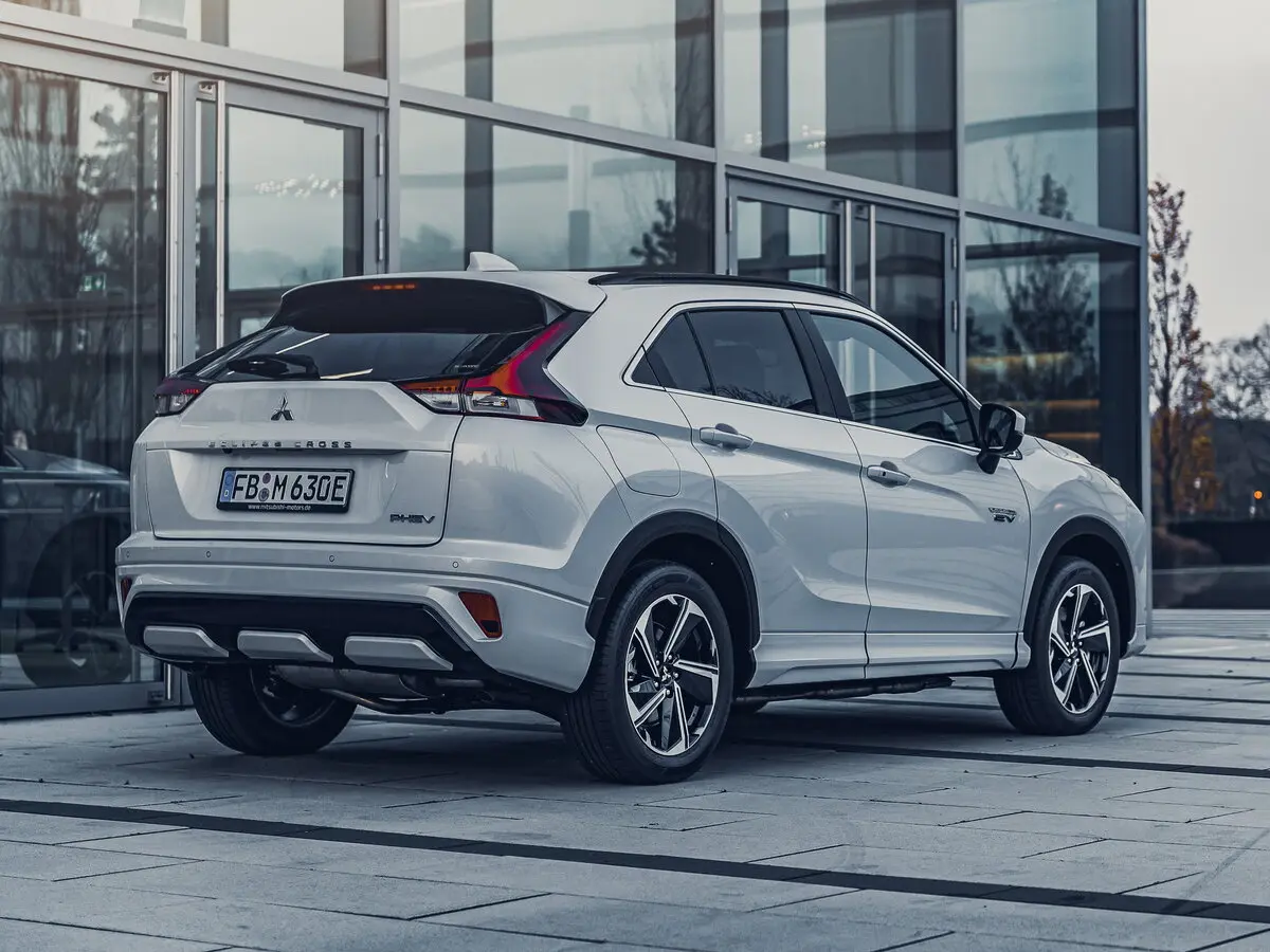 Mitsubishi Eclipse Cross I Рестайлинг Внедорожник 5 дв. — photo 5