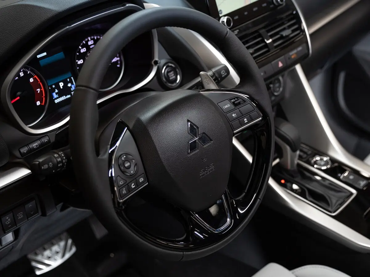 Mitsubishi Eclipse Cross I Рестайлинг Внедорожник 5 дв. — photo 10