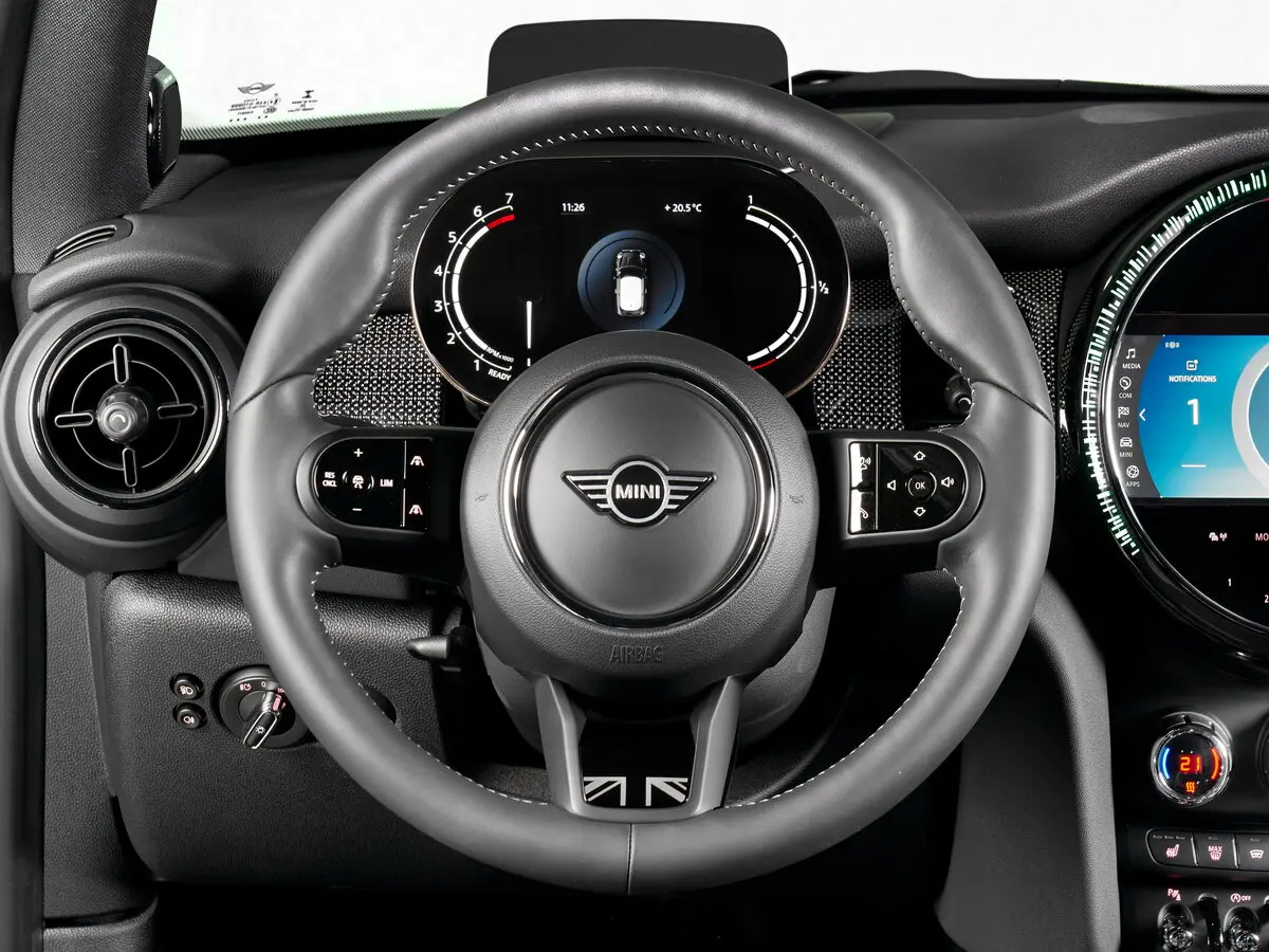 Mini Hatch III (F55/F56) Рестайлинг 2 Хэтчбек 3 дв. — фото 9