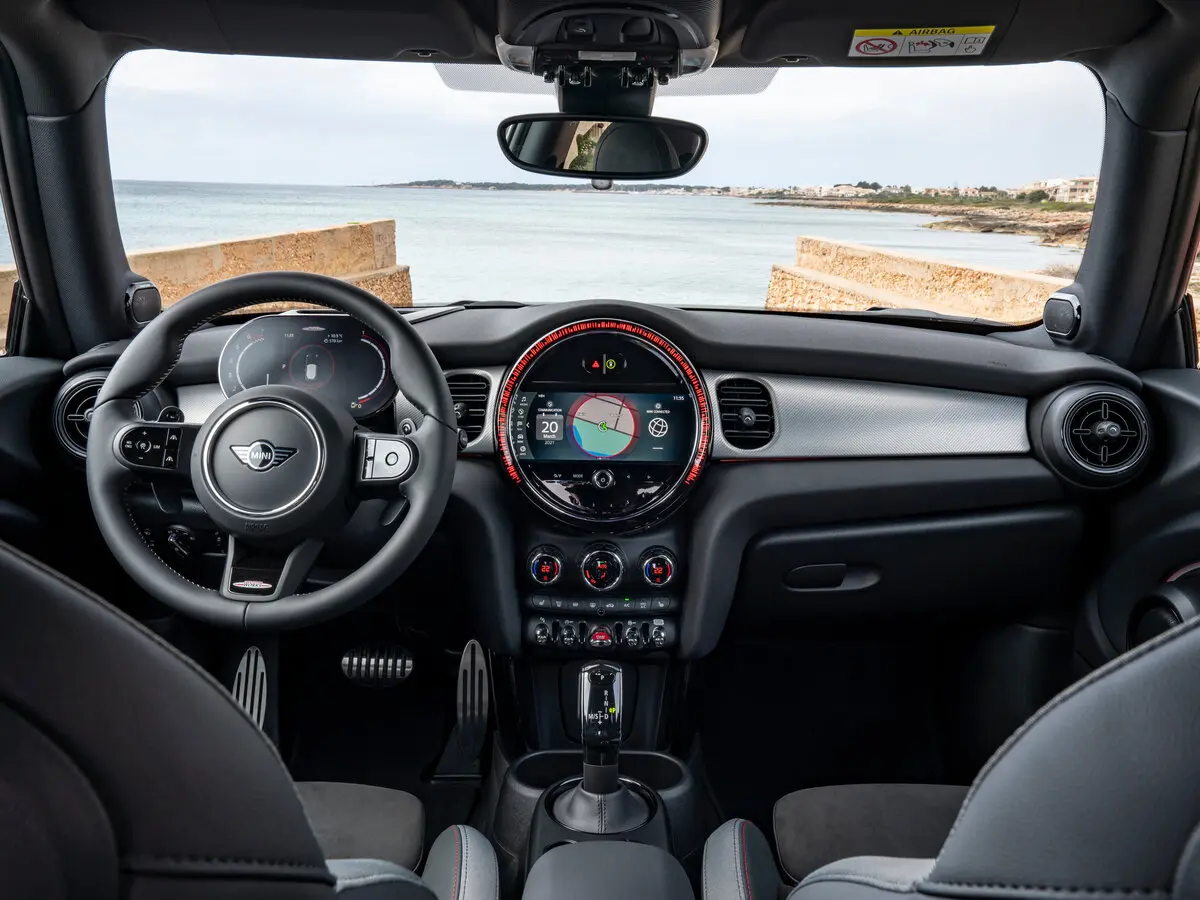 Mini Hatch III (F55/F56) Рестайлинг 2 Хэтчбек 3 дв. JCW — фото 6
