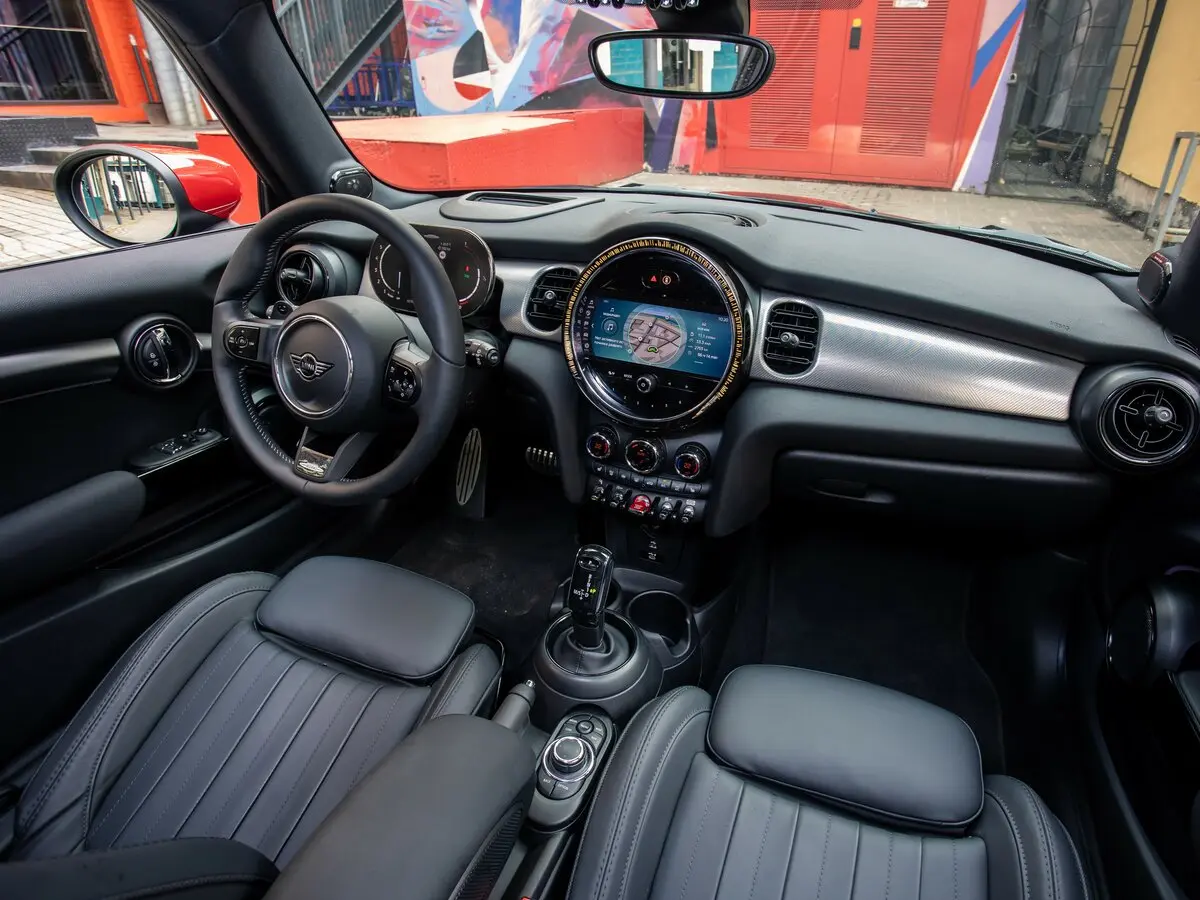 Mini Hatch III (F55/F56) Рестайлинг 2 Хэтчбек 3 дв. JCW — фото 16