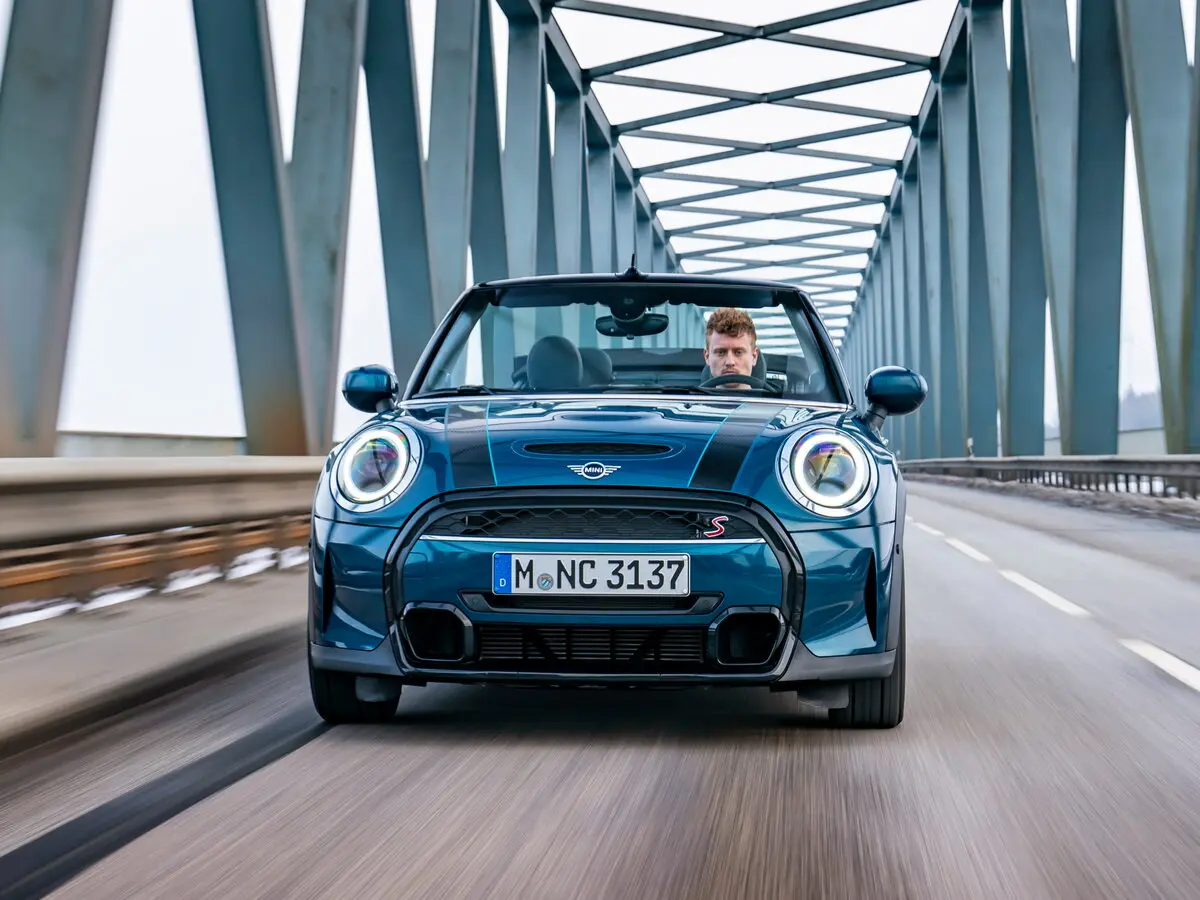 Mini Cabrio III Рестайлинг 2 Кабриолет — сүрөт 3