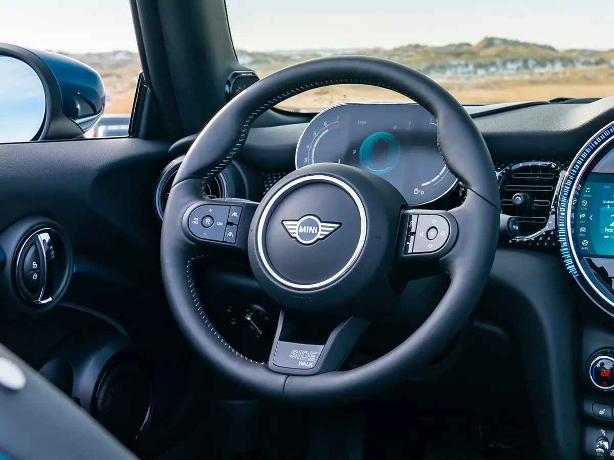 Mini Cabrio III Рестайлинг 2 Кабриолет — сүрөт 9
