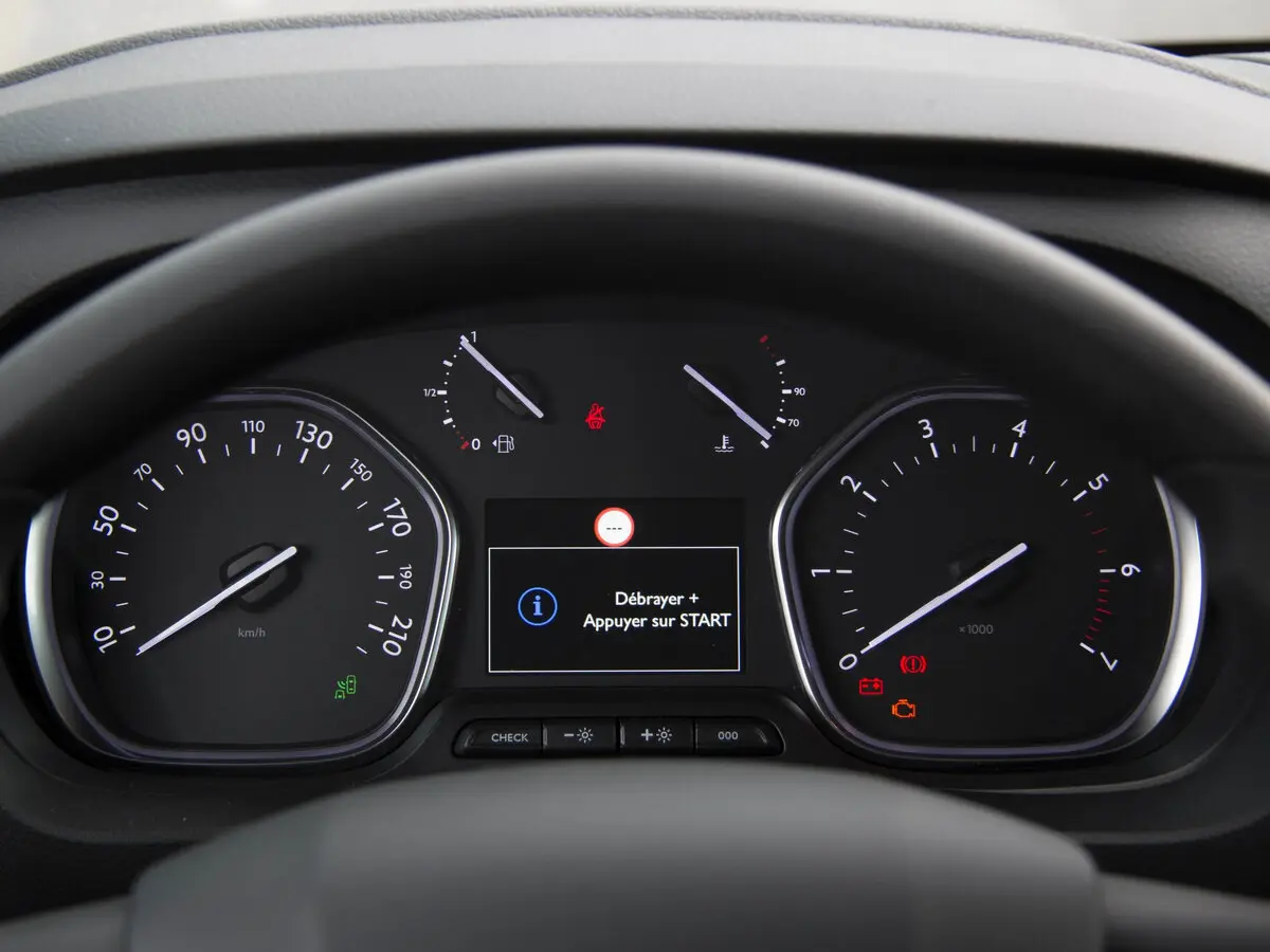 Peugeot Expert III Фургон — photo 7