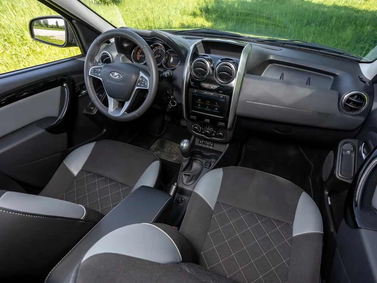 Lada (ВАЗ) Largus I Рестайлинг Универсал 5 дв. Cross — сүрөт 21