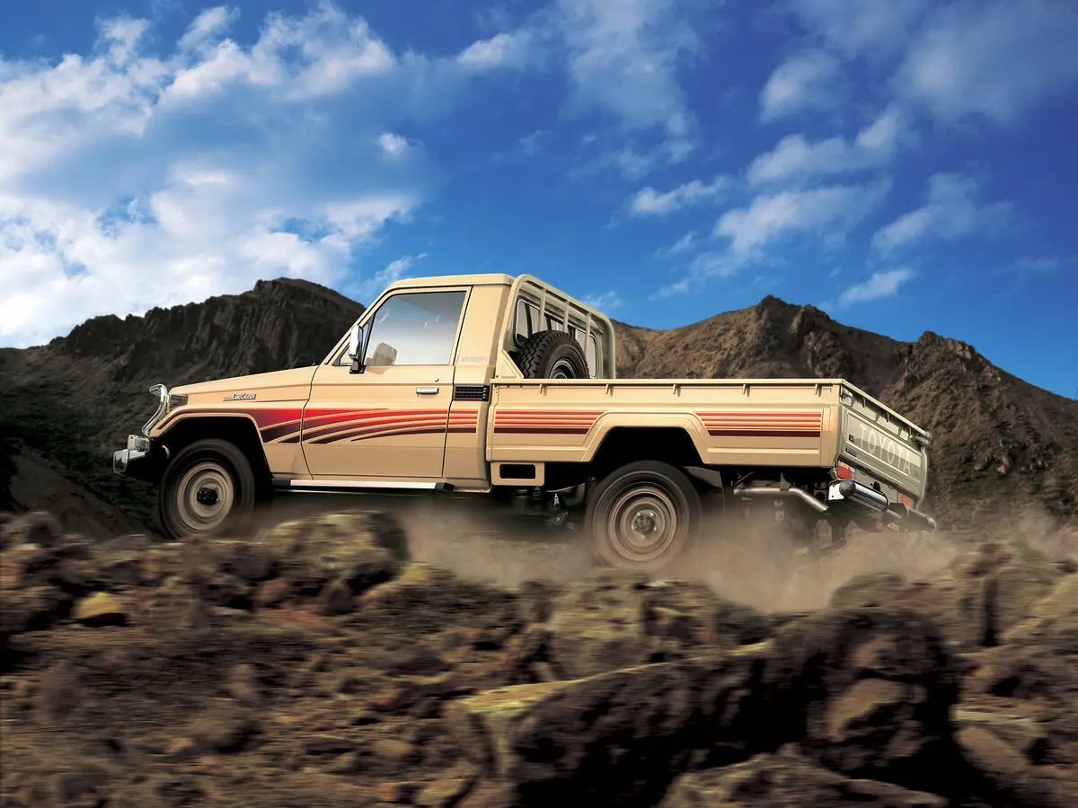 Toyota Land Cruiser 70 Series Пикап Одинарная кабина — фото 2
