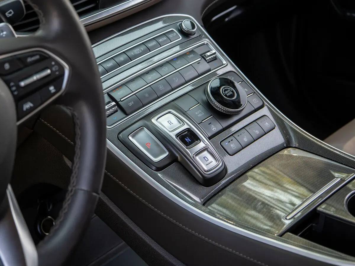Hyundai Santa Fe IV Рестайлинг Внедорожник 5 дв. — сүрөт 30