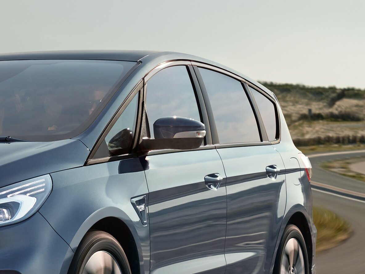 Ford S-MAX II Рестайлинг Минивэн — фото 14