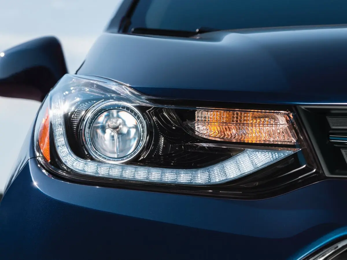 Chevrolet Trax I Рестайлинг Внедорожник 5 дв. — сүрөт 10