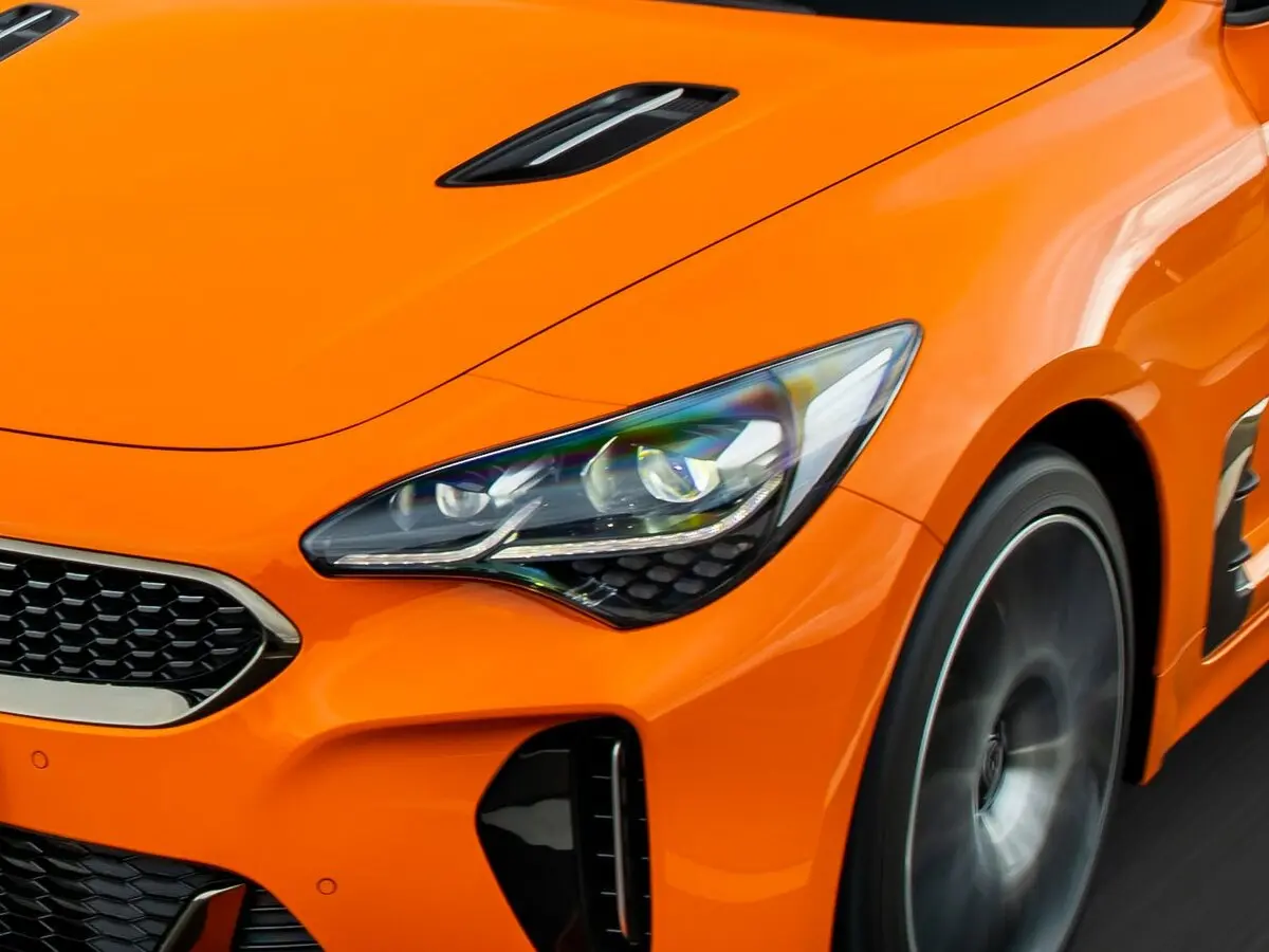 Kia Stinger I Рестайлинг Лифтбек — фото 13