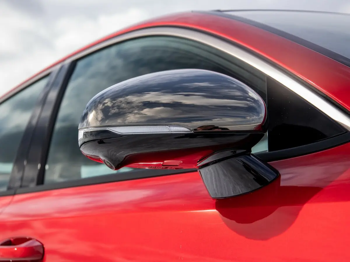 Kia Stinger I Рестайлинг Лифтбек — фото 31