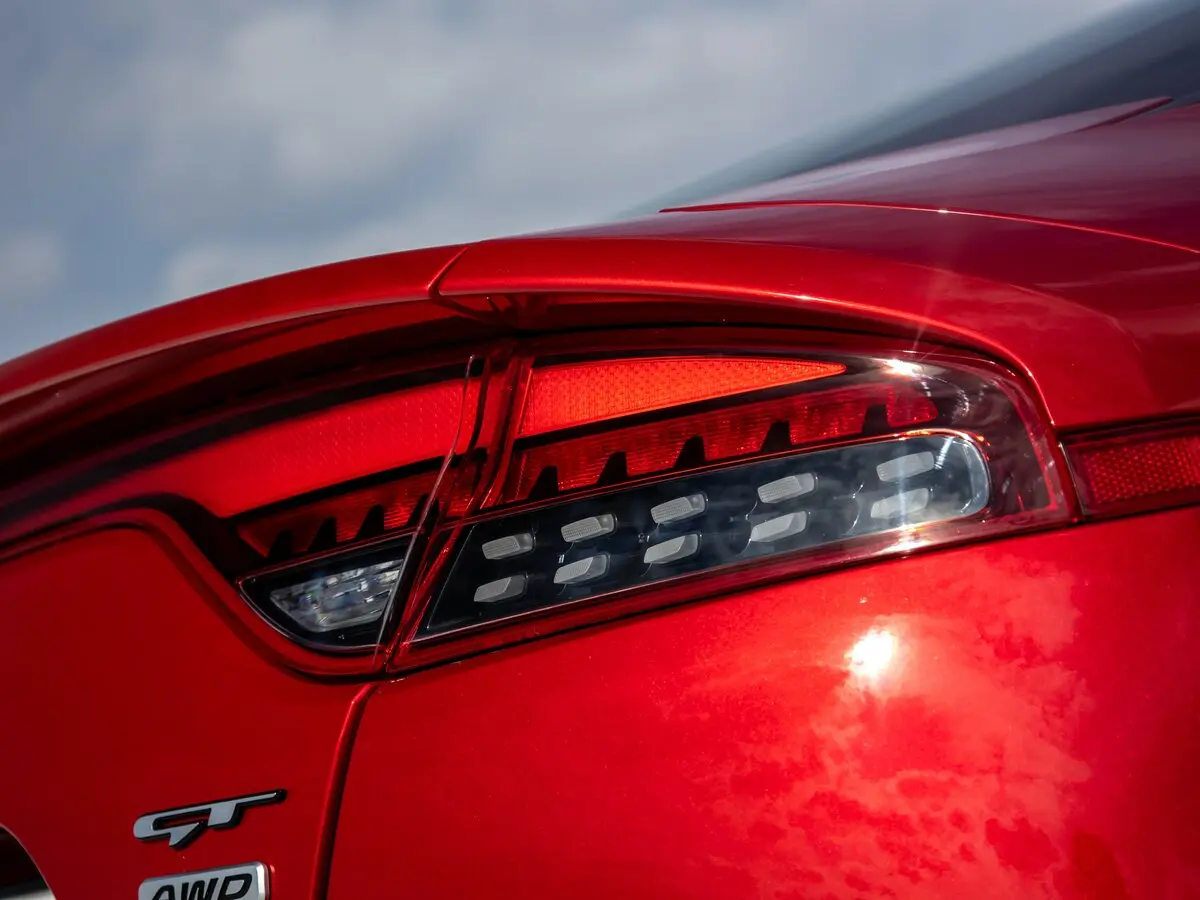 Kia Stinger I Рестайлинг Лифтбек — фото 33