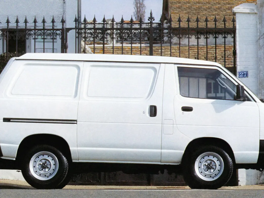 Toyota Lite Ace IV Фургон — фото 2