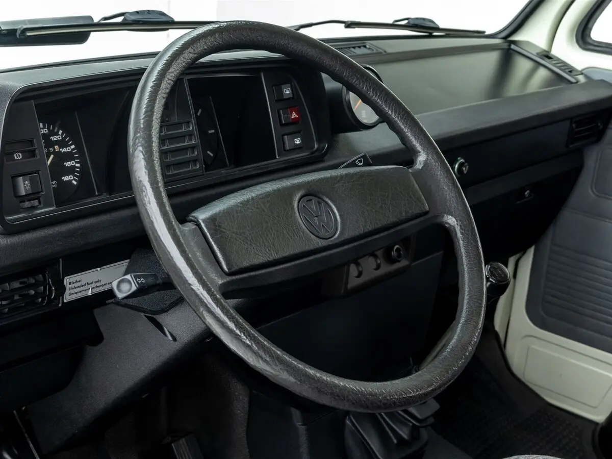 Volkswagen Transporter T3 Пикап Двойная кабина — сүрөт 8