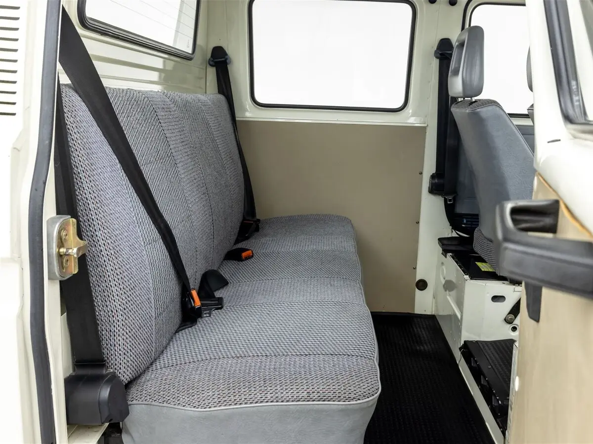 Volkswagen Transporter T3 Пикап Двойная кабина — сүрөт 10