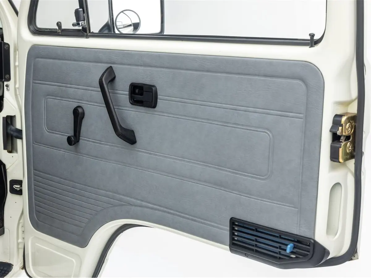 Volkswagen Transporter T3 Пикап Двойная кабина — сүрөт 11
