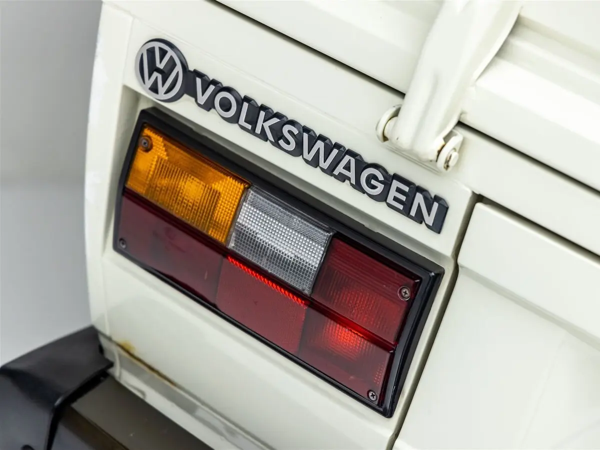 Volkswagen Transporter T3 Пикап Двойная кабина — сүрөт 15