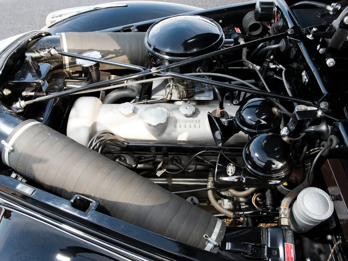 Mercedes-Benz 220 (W187) 1951 – 1955 Кабриолет — сүрөт 12