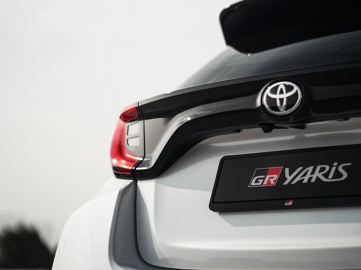 Toyota Yaris IV Хэтчбек 3 дв. GR — сүрөт 15