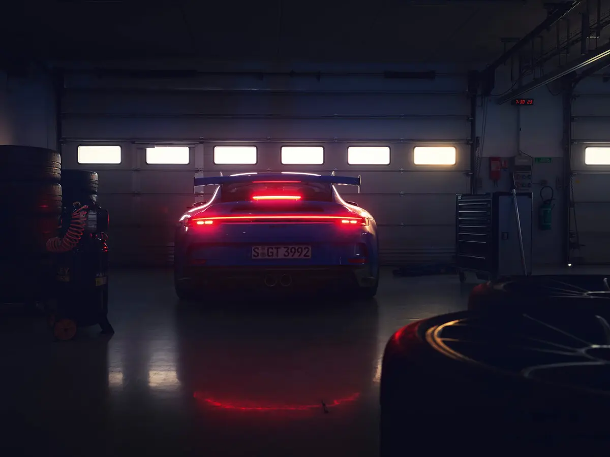 Porsche 911 GT3 992 Купе — сүрөт 12