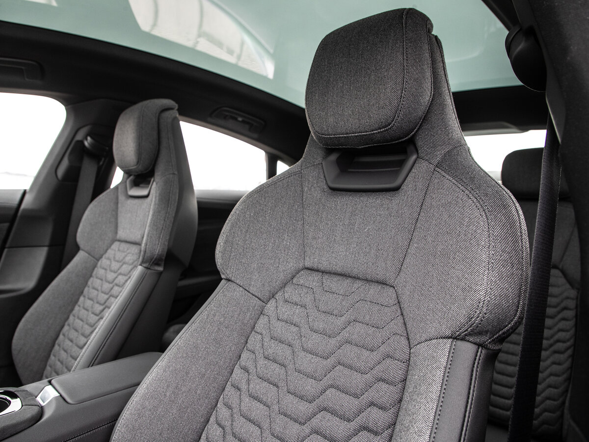 Audi e-tron GT I Седан