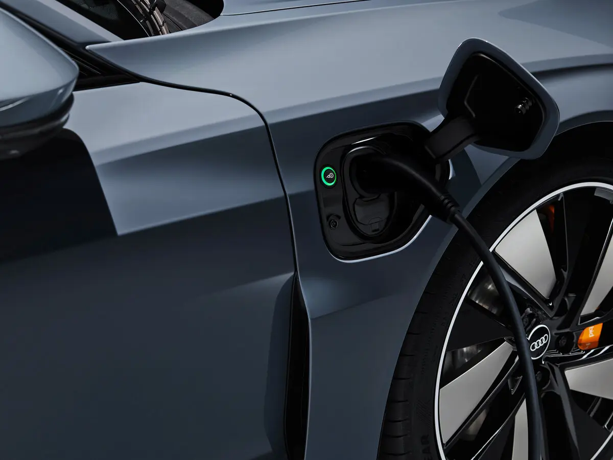 Audi e-tron GT I Седан — сүрөт 17