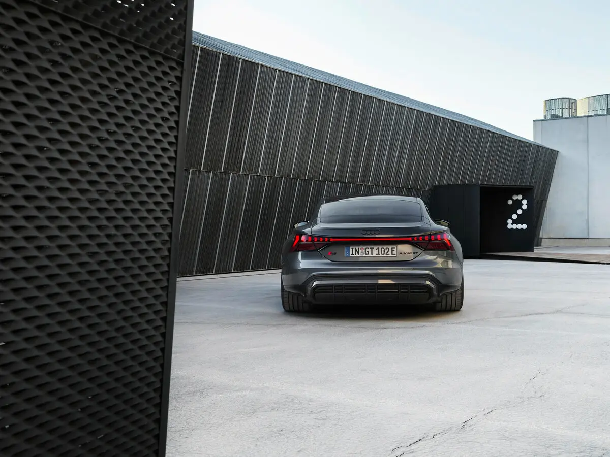 Audi RS e-tron GT I Седан — сүрөт 4