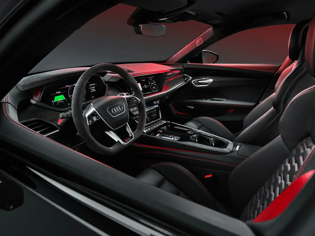 Audi RS e-tron GT I Седан — сүрөт 8