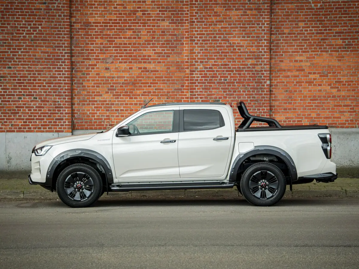 Isuzu D-Max III Пикап Двойная кабина — сүрөт 2
