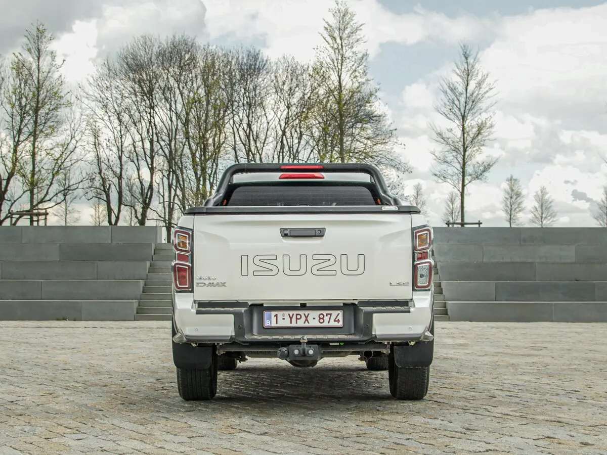 Isuzu D-Max III Пикап Двойная кабина — сүрөт 4