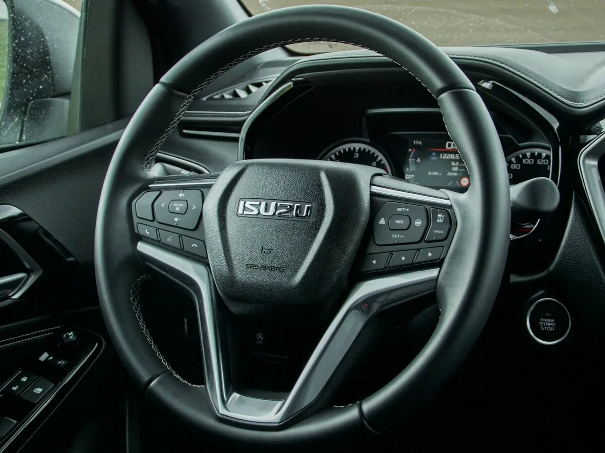 Isuzu D-Max III Пикап Двойная кабина — сүрөт 10