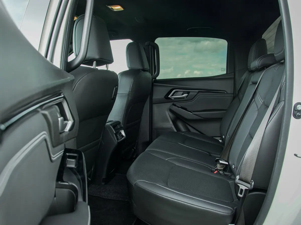 Isuzu D-Max III Пикап Двойная кабина — сүрөт 11