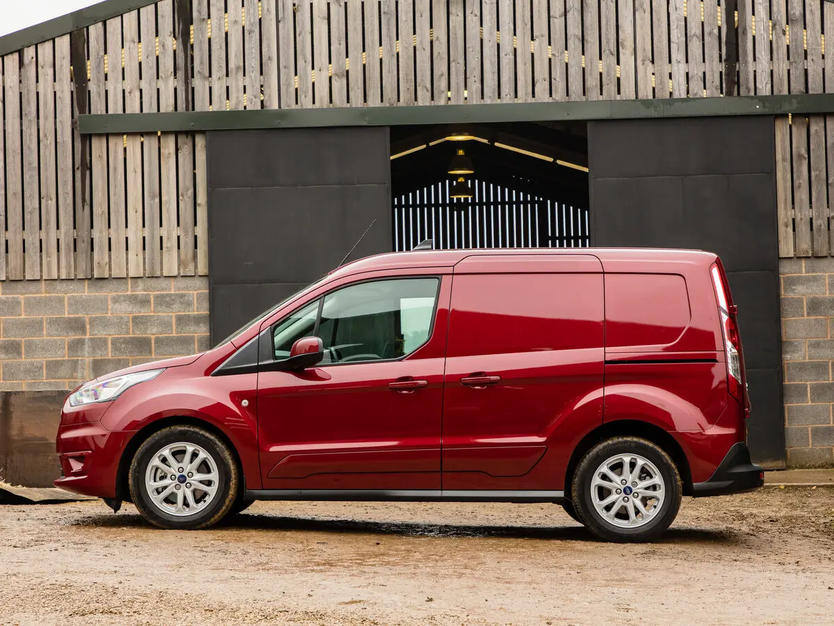 Ford Transit Connect II Рестайлинг Фургон SWB — сүрөт 2