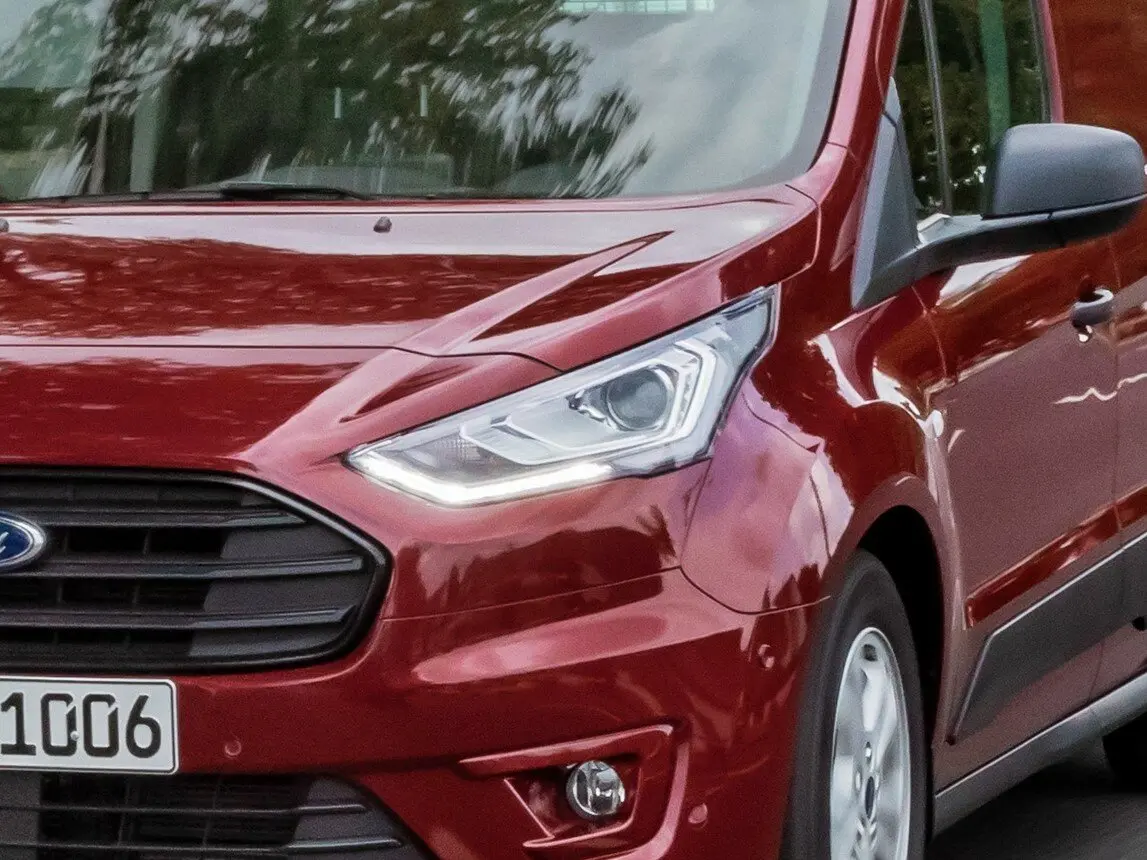 Ford Transit Connect II Рестайлинг Фургон SWB — сүрөт 12
