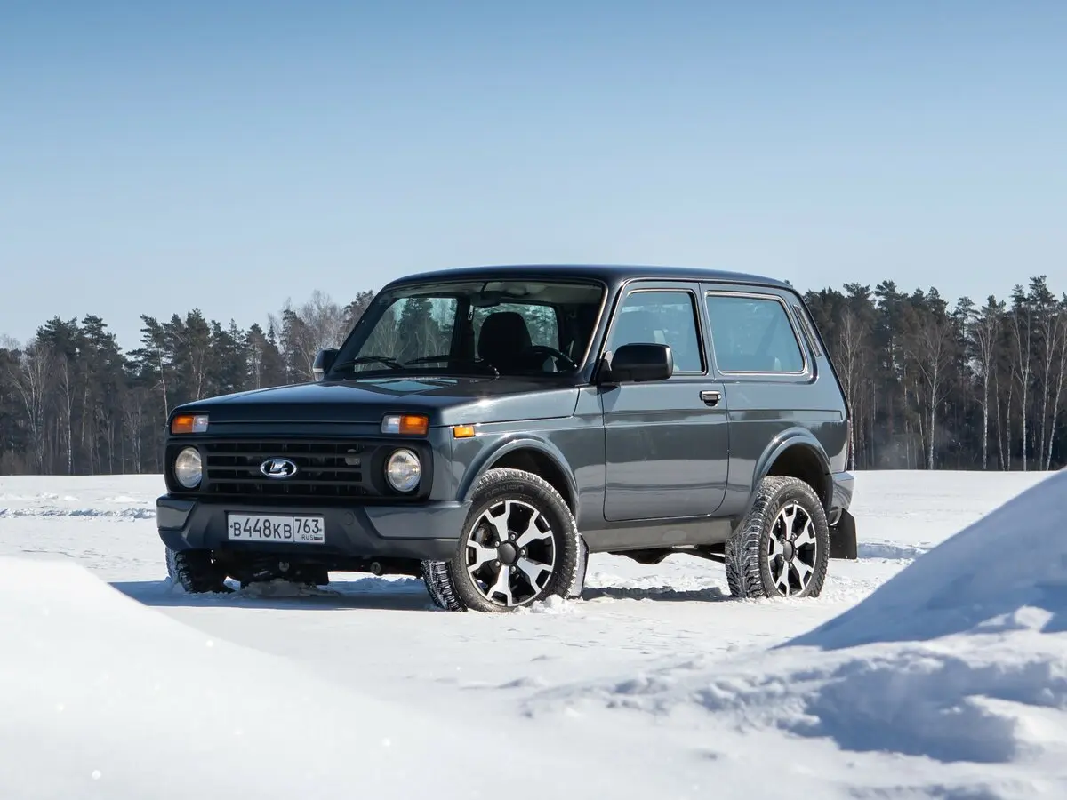 Lada (ВАЗ) Niva Legend I Внедорожник 3 дв. — сүрөт 8