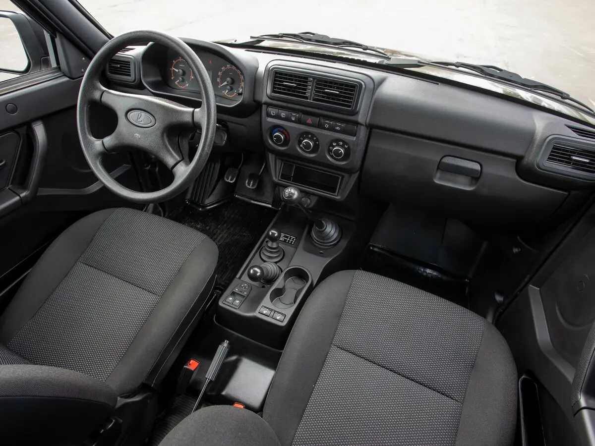 Lada (ВАЗ) Niva Legend I Внедорожник 3 дв. — сүрөт 14