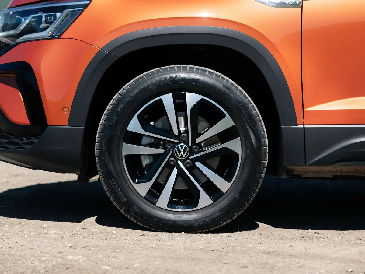Volkswagen Taos I Внедорожник 5 дв. — сүрөт 18