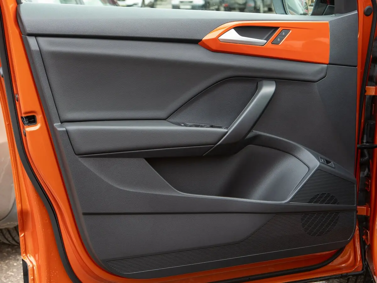 Volkswagen Taos I Внедорожник 5 дв. — сүрөт 30